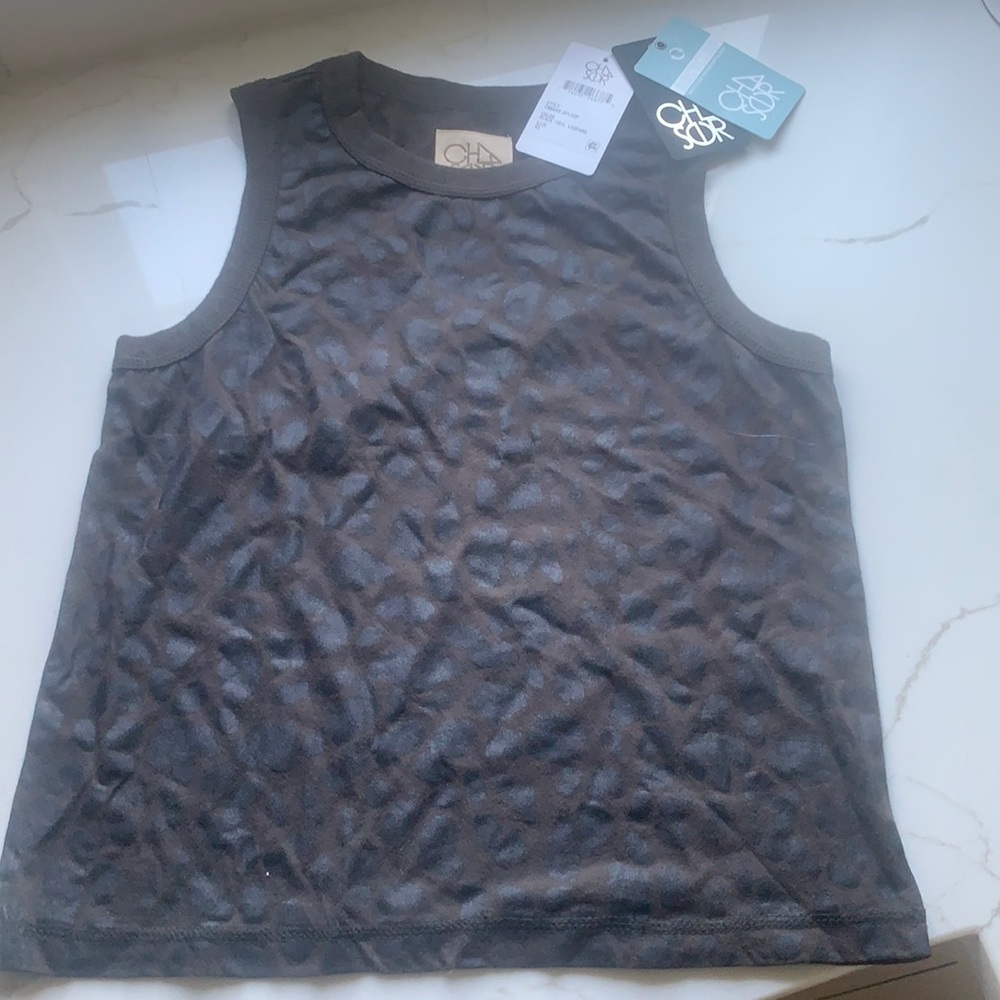 New Chaser woman’s black top extra small